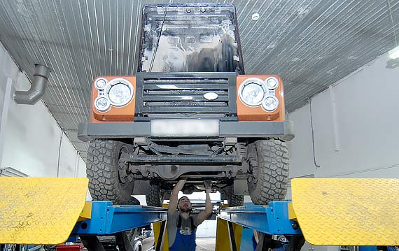 Проверка подвески ходовой Land Rover Defender